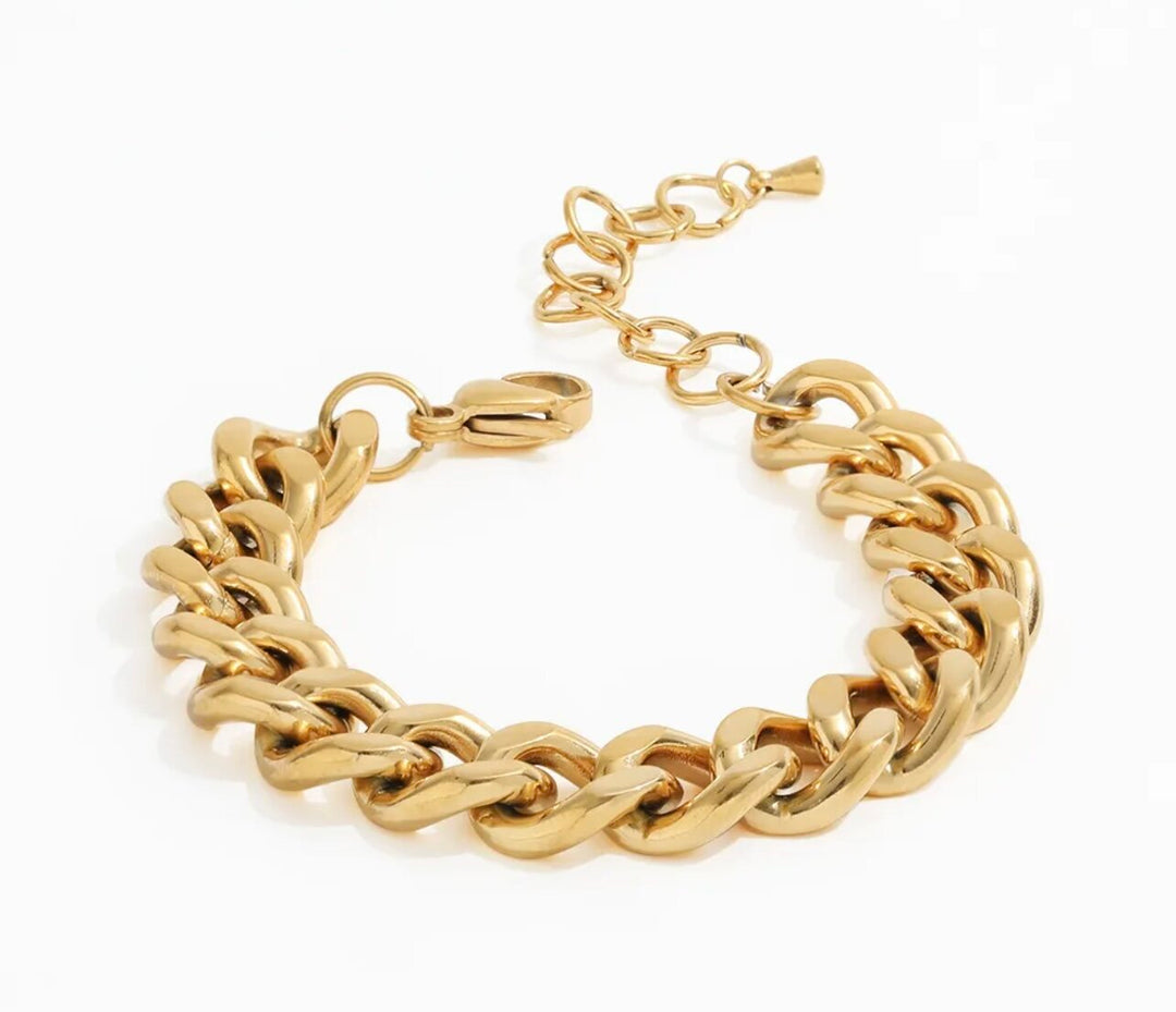 CHAN SUTT PEARLS CHUNKY CHAIN BRACELET
