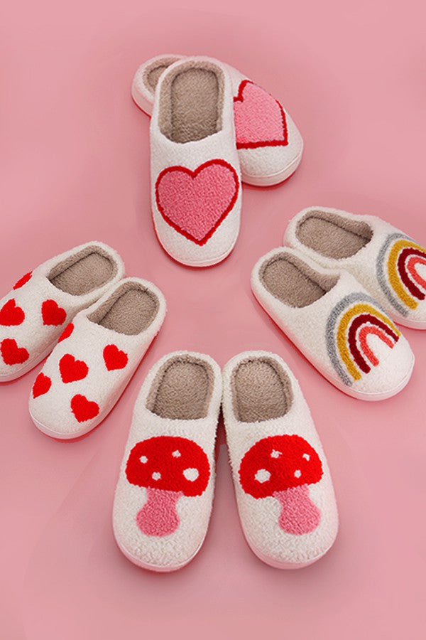 PLUSH SLIPPERS