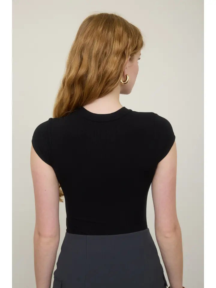 Round Neck Short Sleeve Knit Bodysuit