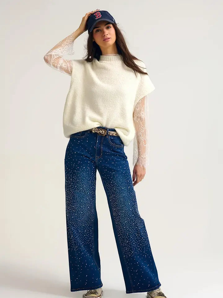 Soft Knit Sleeveless Sweater with Lace Lining