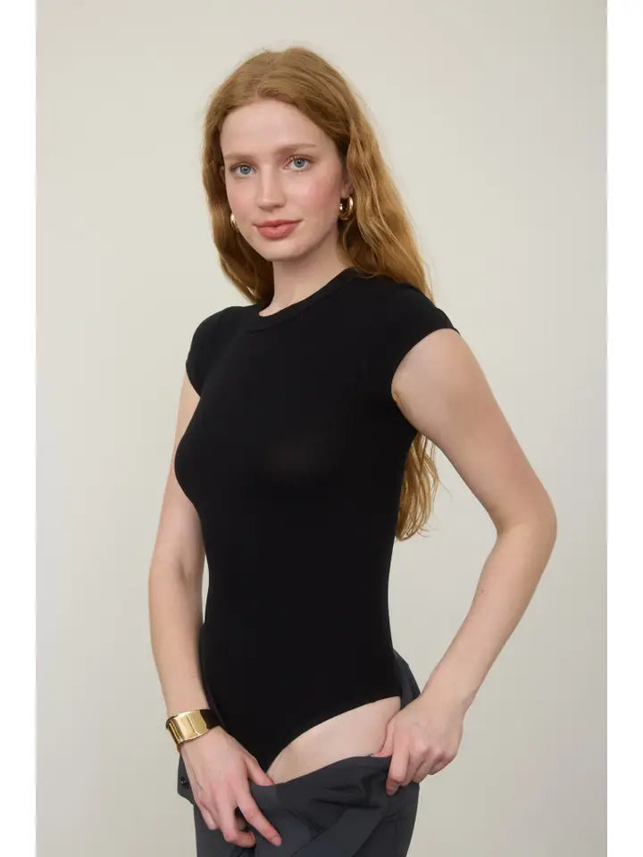 Round Neck Short Sleeve Knit Bodysuit