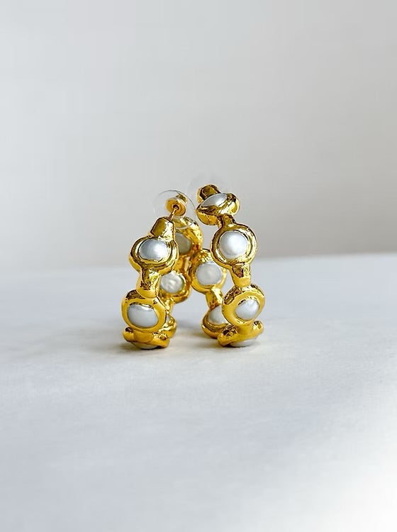 Easton Elle Paradise Pearl Hoops