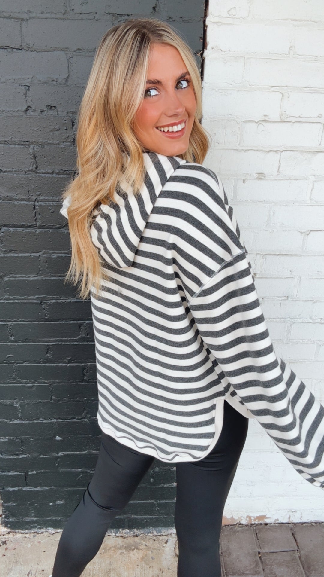 The Stripe Basic Pullover