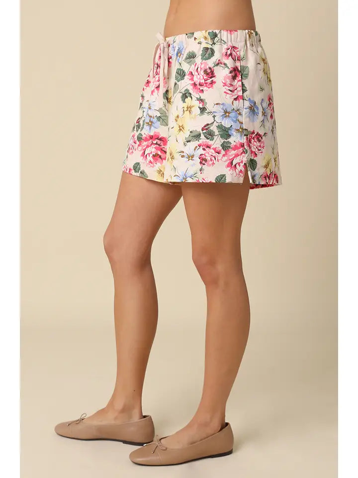 Aisha Floral Pull-On Shorts