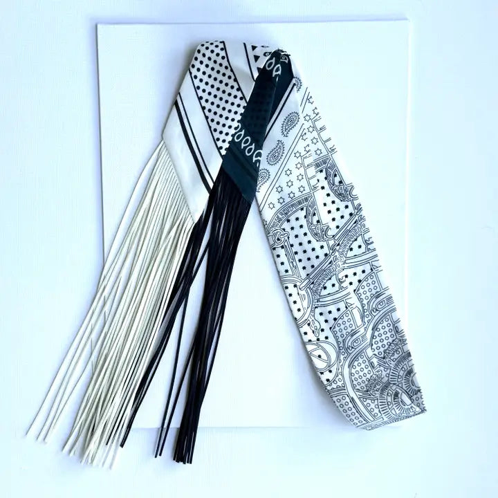 Fringe Scarf Horsebit Navy White