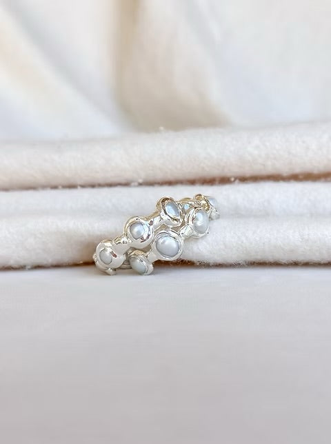 Easton Elle Paradise Pearl Hoops