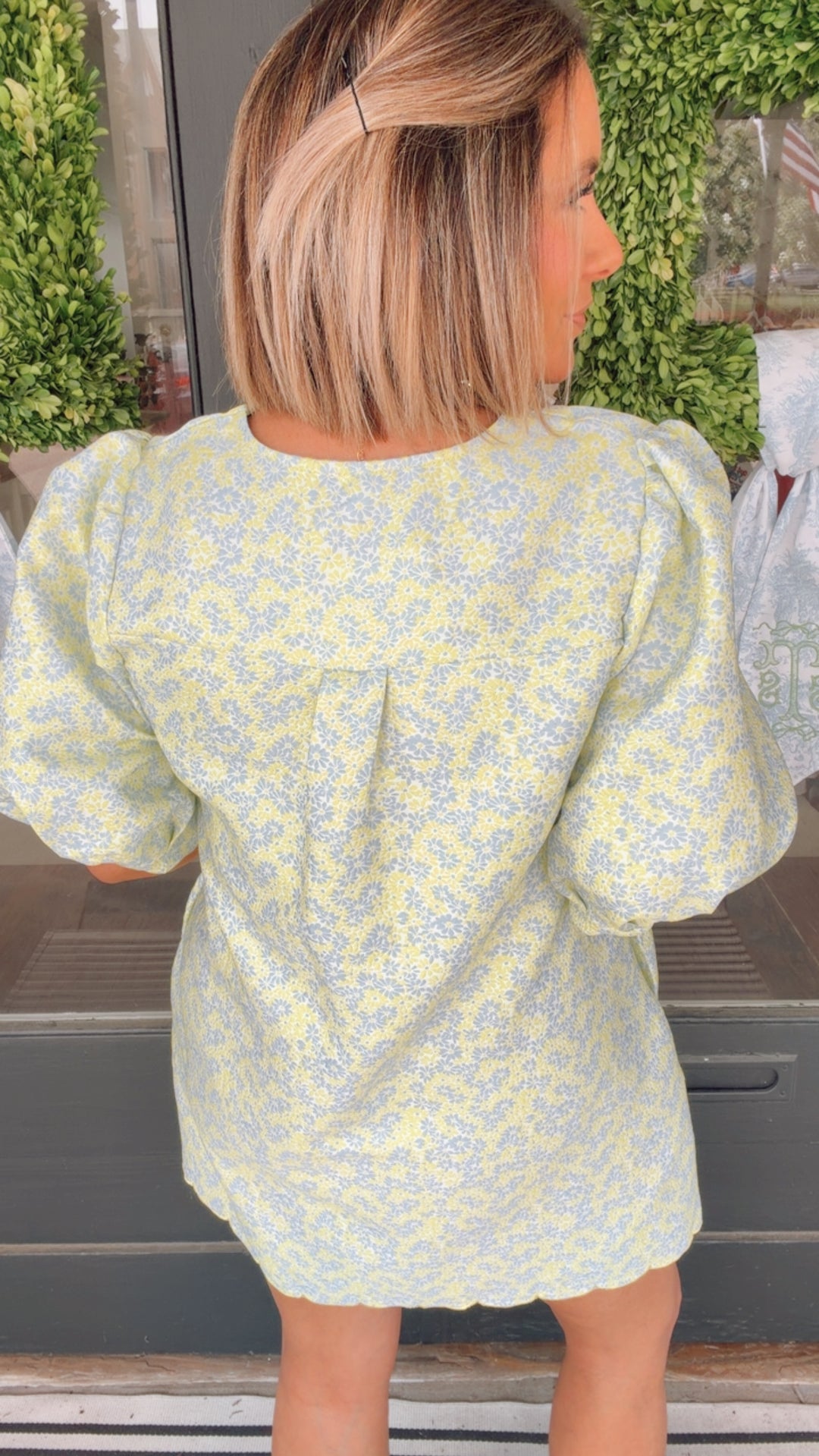 Lemon Lace Scallop Mini