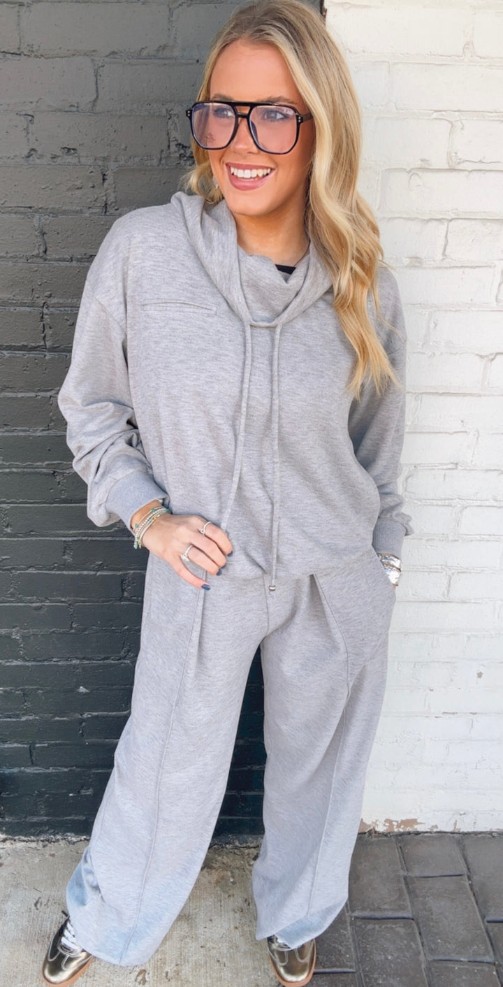 The Comy Cowl Neck Set