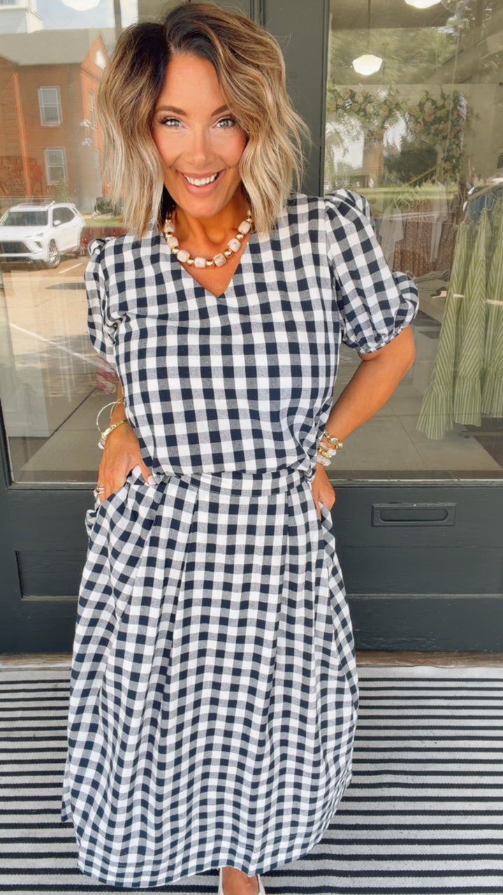The Sunday Stroll Gingham Set