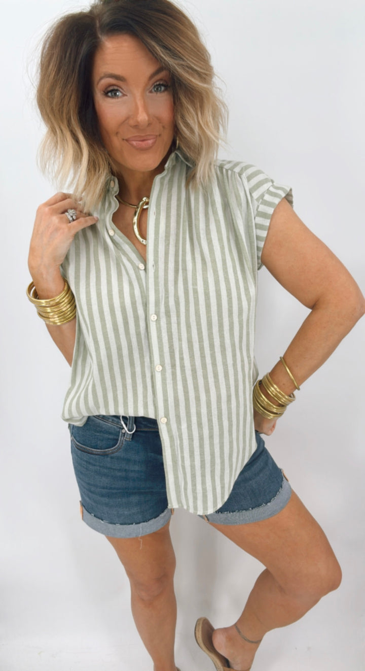 Summer Sage Button Up