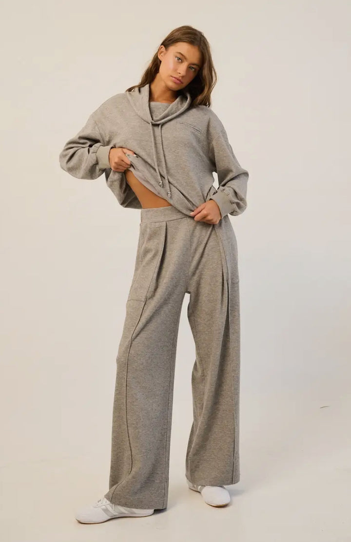 The Comy Cowl Neck Set