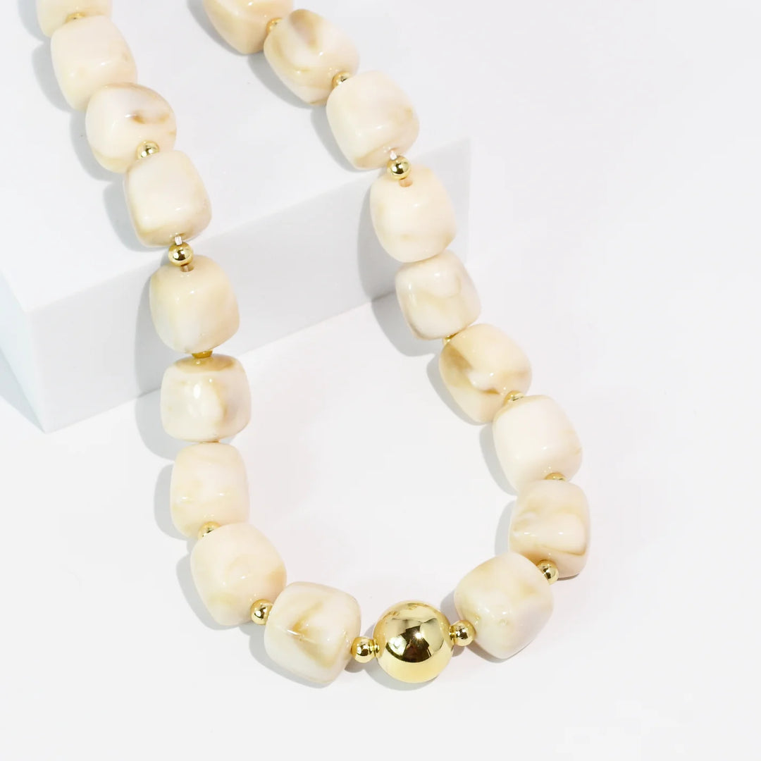 Lumi Cream Necklace