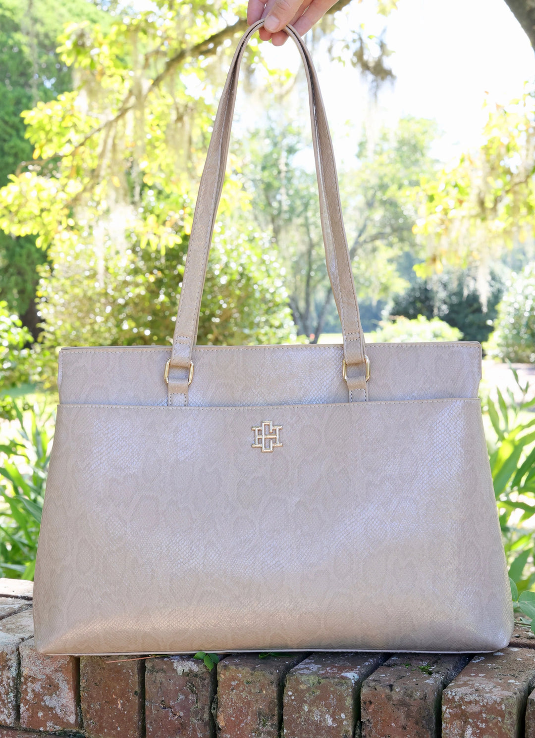 The Lexi Tote