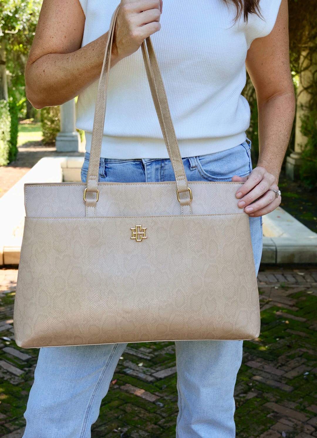 The Lexi Tote