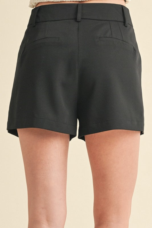 Solid Belt Loop Waist Shorts