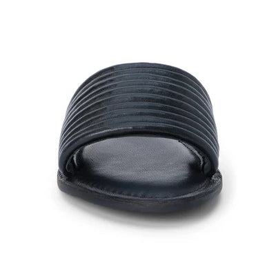 Troller Slide Black