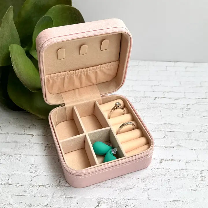 Vegan Leather Travel Jewelry Box Light Pink