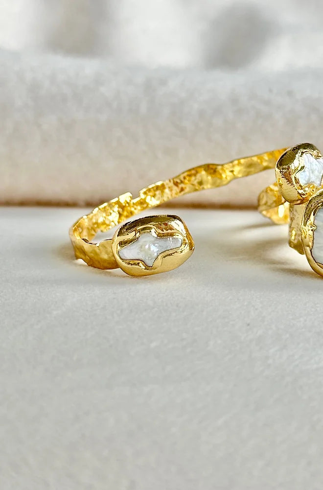 Easton Elle Misty Cuff-Cross